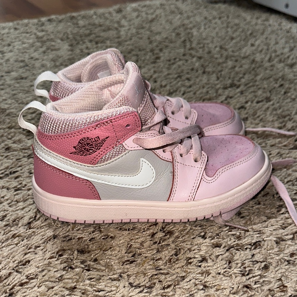 Nike Kids Pink and White High-Top Sneakers